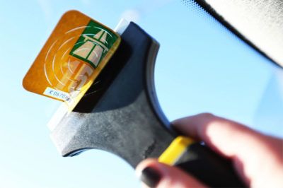 15 astuces de vie avec du ruban adhésif que j'utilise à la campagne et à la maison