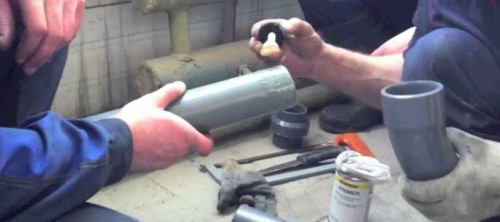 Colle pour tuyaux en PVC : aperçu des meilleures compositions et mode d'emploi