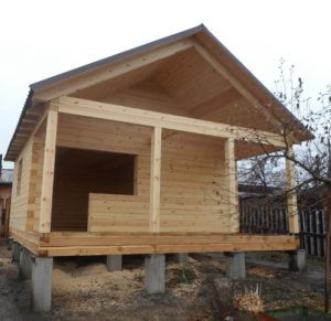 Bain de cadre à faire soi-même: instructions étape par étape pour l'agencement + conseils sur le choix des matériaux