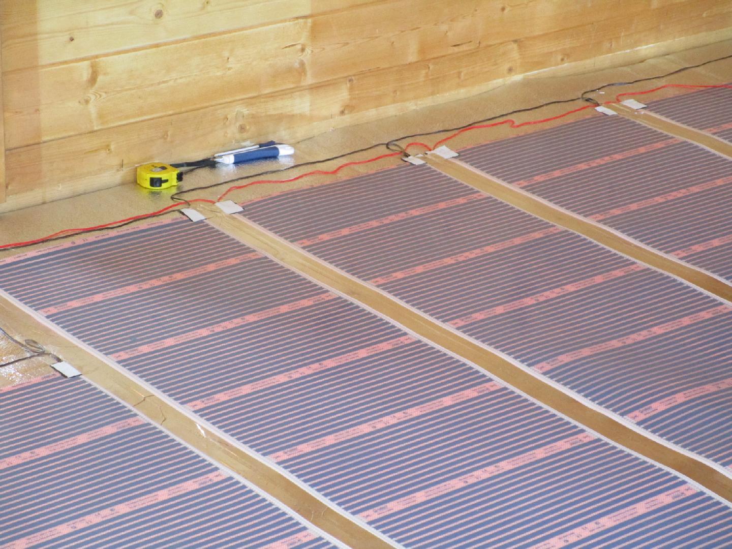 Sol chauffant infrarouge sous carrelage - exigences de base, technologie d'installation