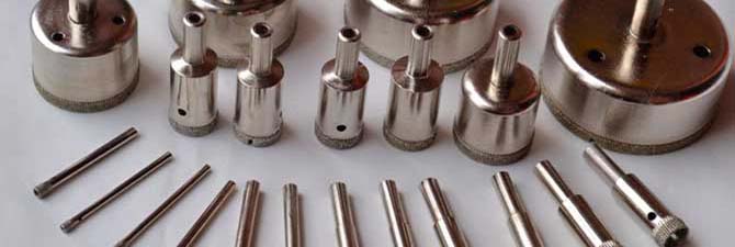 Comment faire un trou dans un carrelage sans perceuse