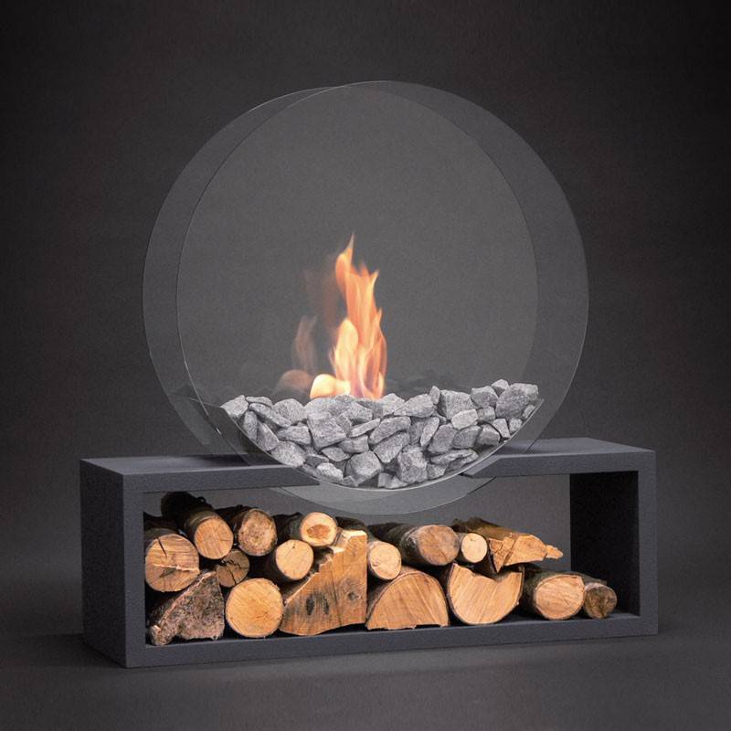 Biocombustible pour cheminées, variétés, caractéristiques, avantages