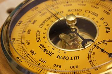 Comment trouver de l'eau pour un puits: un aperçu des moyens les plus efficaces de trouver de l'eau sur le site