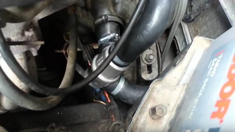 Enlever une poche d'air du système de chauffage : comment bien purger l'air des radiateurs ?