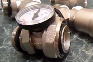 Le principe de fonctionnement et les règles d'installation d'un collecteur de chauffage