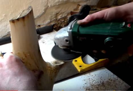 Nous fabriquons une étagère pour les livres de nos propres mains: 6 solutions originales