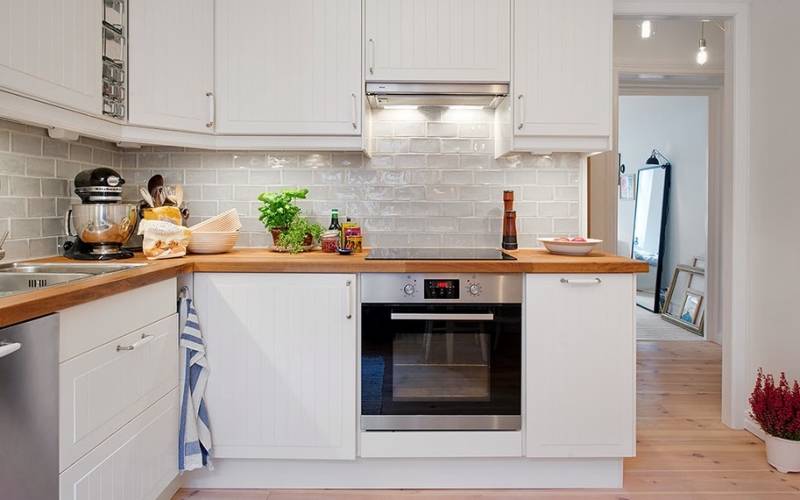 5 façons de remplir de manière rentable un coin dans une petite cuisine