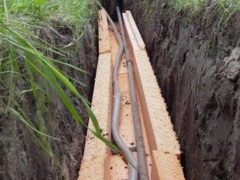 Pose et installation à faire soi-même d'une alimentation en eau permanente dans le pays: analyse des étapes technologiques