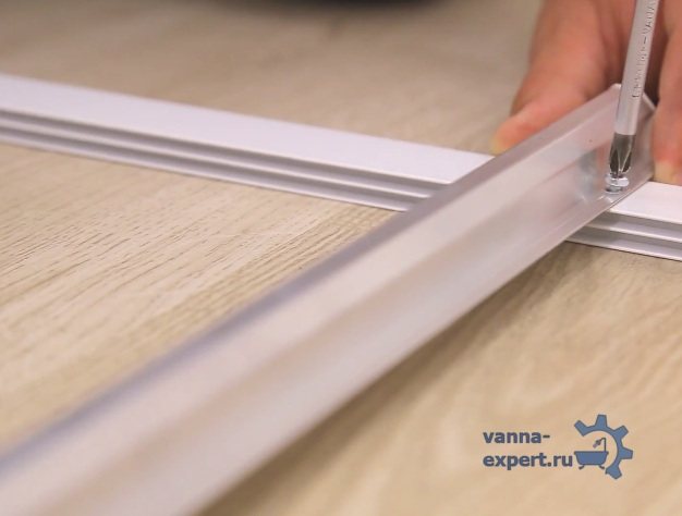 Cadre de bain : comment fabriquer et installer une structure portante