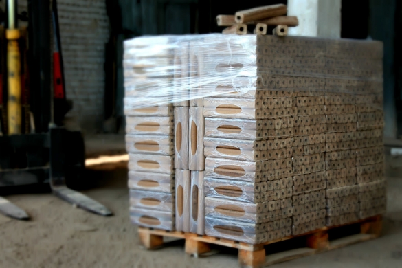 Briquettes combustibles : meilleur bois de chauffage ou pas