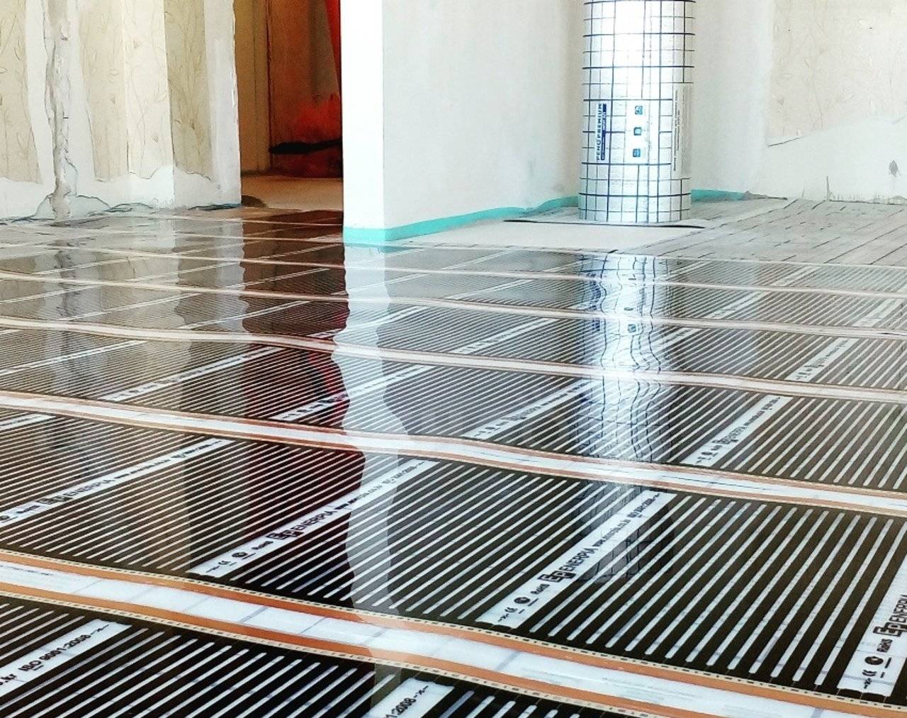 Plancher chauffant carbone infrarouge : principe de fonctionnement et règles de pose