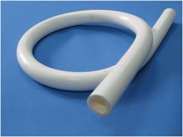 Comment réaliser un système d'alimentation en eau en polypropylène: bases de conception et règles d'installation