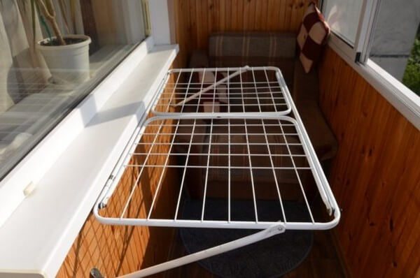 Sèche-linge au plafond sur le balcon : cinq modèles populaires + conseils pour choisir et installer