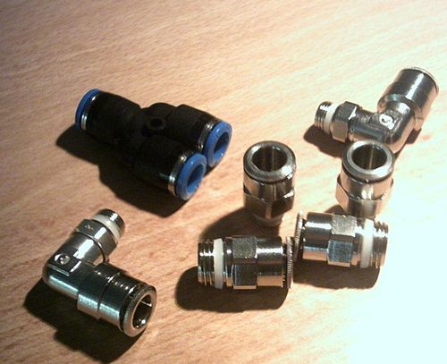 Vue d'ensemble des méthodes de raccordement de tuyaux : comparaison des options de pince, filetée et à emboîture