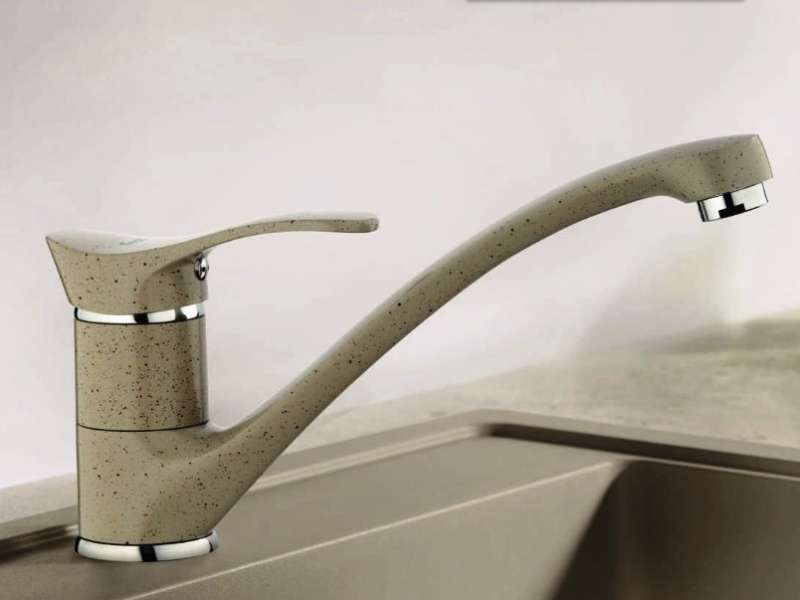 Comment choisir un robinet de cuisine : ce qu'il faut rechercher avant d'acheter + évaluation du fabricant