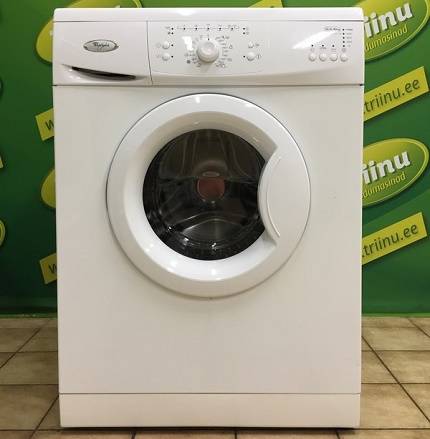 Machines à laver Whirlpool : aperçu de la gamme de modèles + avis des fabricants