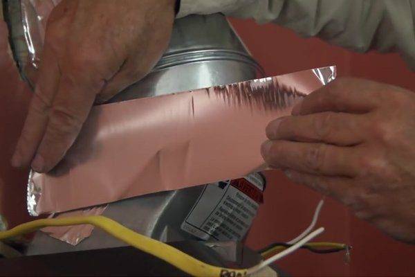 Hotte pour la cuisine avec un conduit d'air: comment aménager une hotte dans la cuisine avec et sans caisson