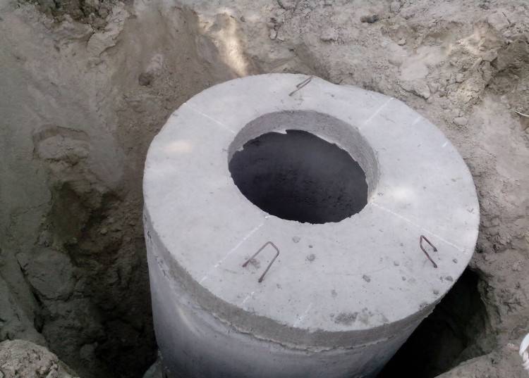 Anneaux en béton armé pour puits : types, marquage, nuances de production + les meilleures offres du marché