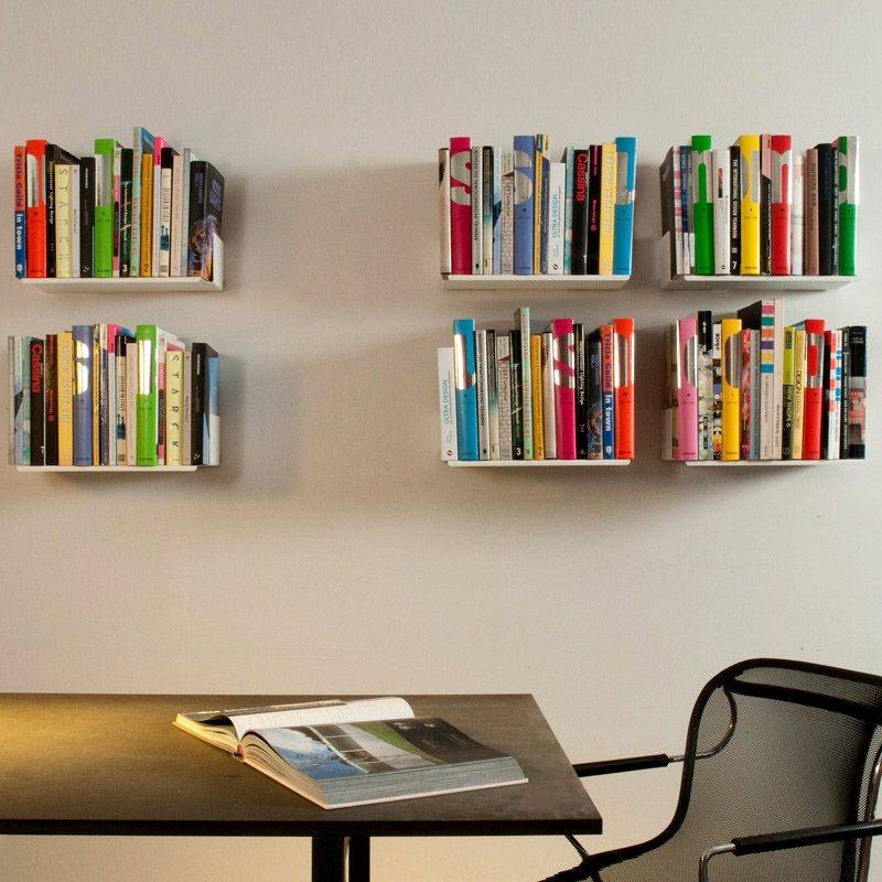 Nous fabriquons une étagère pour les livres de nos propres mains: 6 solutions originales