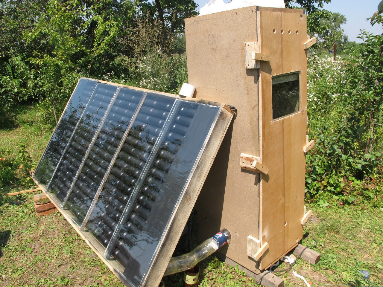 Capteur solaire pour le chauffage domestique: calcul d'une structure d'air, une option de vide pour une utilisation hivernale à faire soi-même, avis