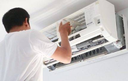 Codes de contrôle du climatiseur: instructions pour configurer une télécommande universelle