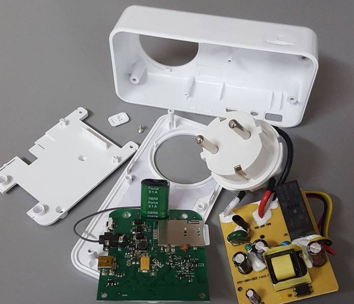 Prise SMS : comment fonctionne et s'installe une prise contrôlée par GSM