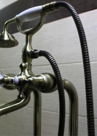 Comment choisir un robinet de salle de bain : une analyse des avantages et des inconvénients de chaque type