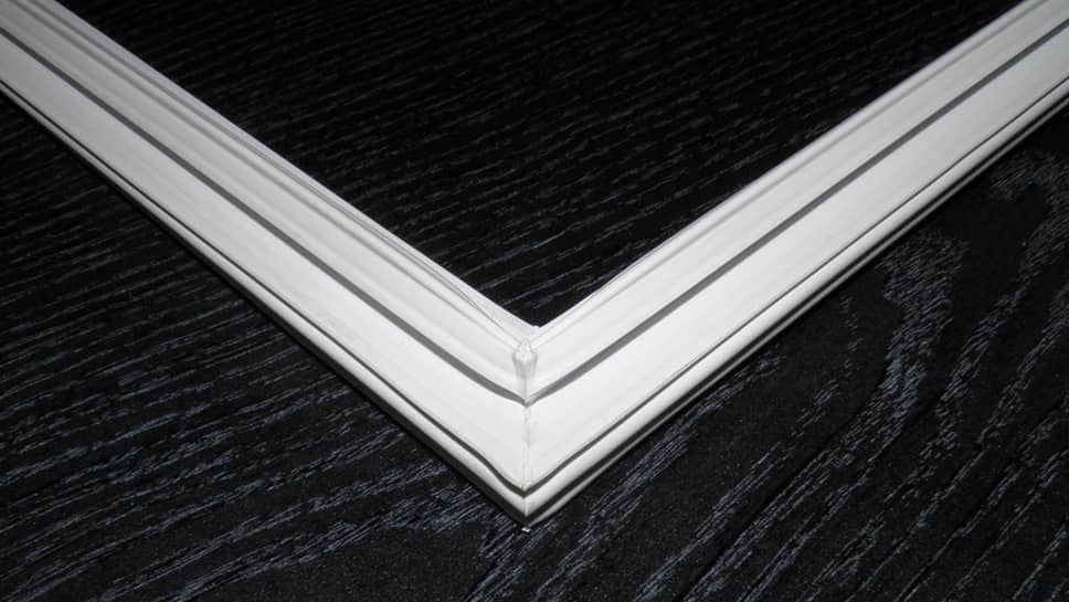 Remplacement du joint de porte du réfrigérateur à Moscou et dans la région