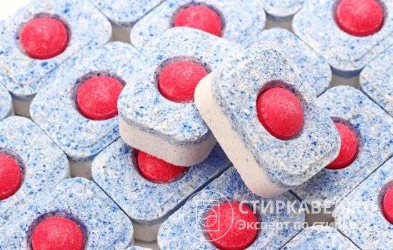 Sel pour lave-vaisselle : à quoi ça sert, comment l'appliquer + avis du fabricant