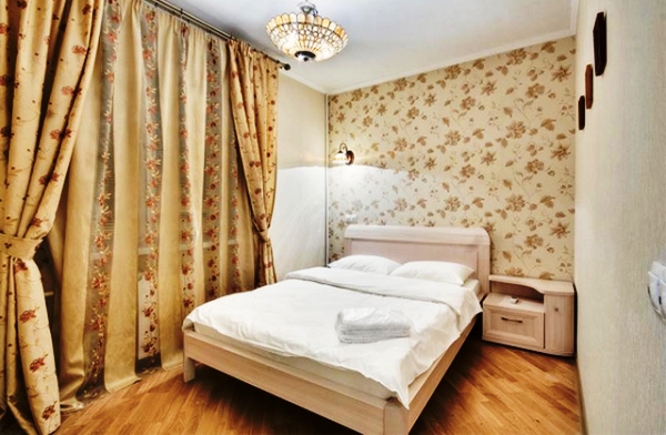 5 belles idées pour utiliser deux papiers peints différents dans votre chambre