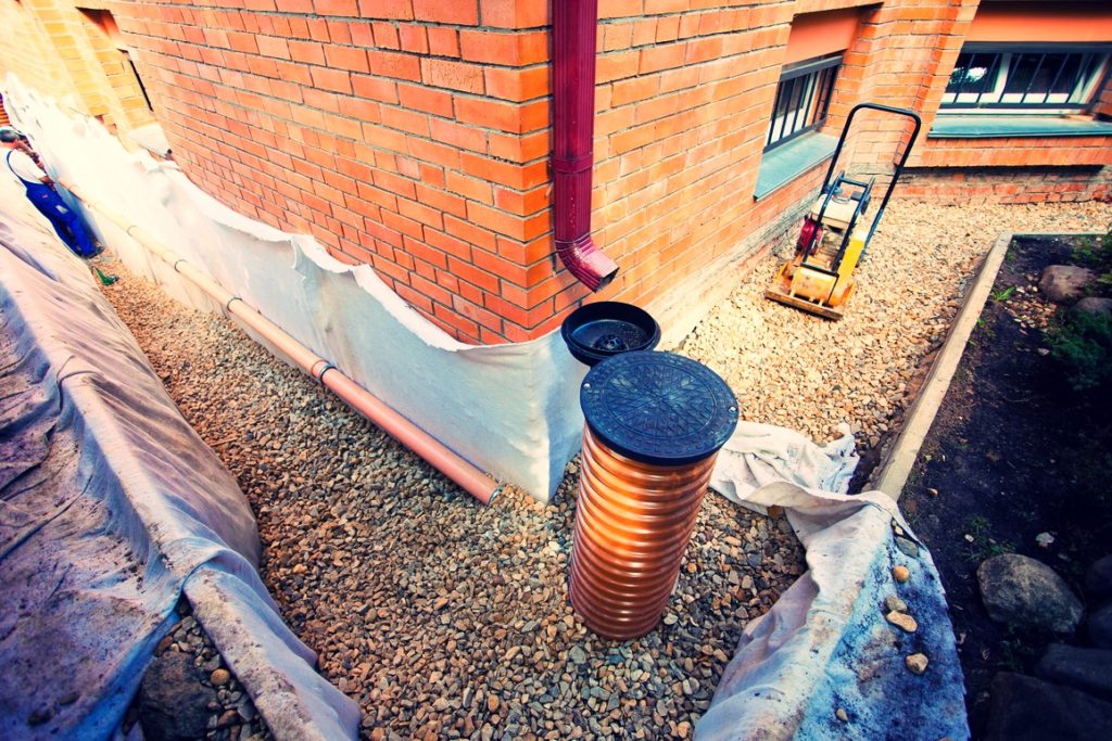 Comment faire du drainage autour de la maison