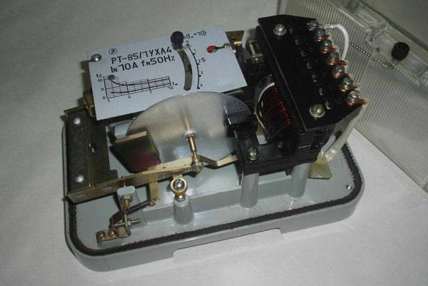 Relais statique DIY : instructions de montage et conseils de connexion