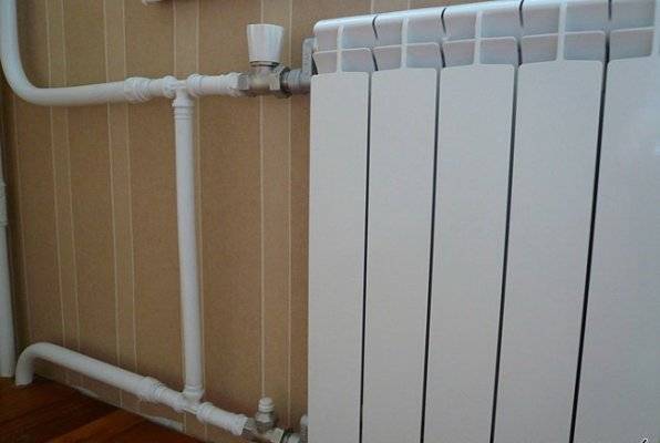 Quels tuyaux choisir pour l'approvisionnement en eau - analyse de 4 types principaux et de leurs caractéristiques