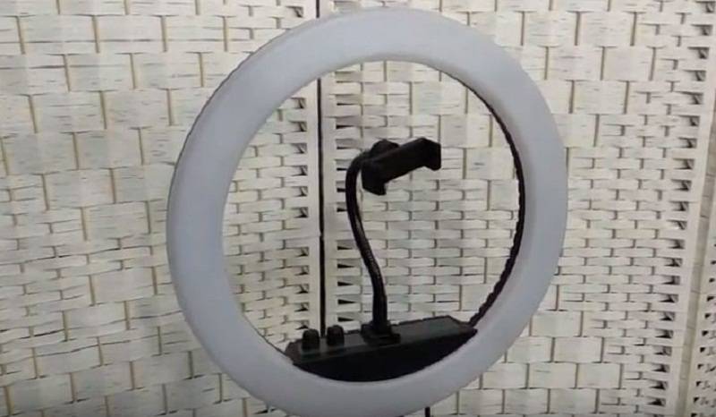 Lampes fluocompactes : variétés + revue des meilleurs fabricants