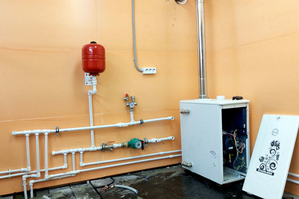 Chauffage dans le garage: comment chauffer - un moyen économique, comment le faire à moindre coût et rapidement, faites-le vous-même avec de l'antigel