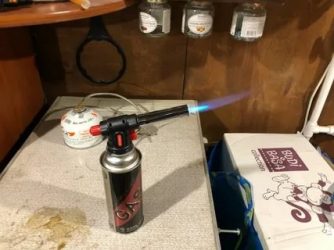 Réparation à faire soi-même d'un brûleur à gaz de camping à allumage piézo : pannes courantes et leur élimination