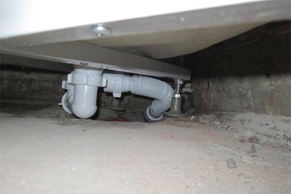 Cabine de douche à monter soi-même : installation, montage et raccordement