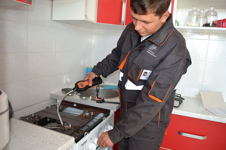 Remplacement du poêle à gaz : est-il possible de changer soi-même le poêle de l'appartement ? où postuler pour cela? dois-je appeler la compagnie de gaz?