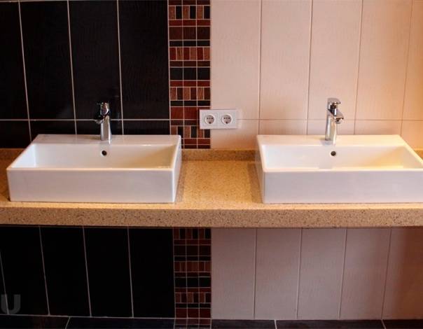 Comptoir sous l'évier et machine à laver: types et choix dans la salle de bain