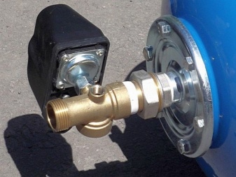 Quel diamètre de raccords sont nécessaires pour connecter les réservoirs de stockage d'eau ?