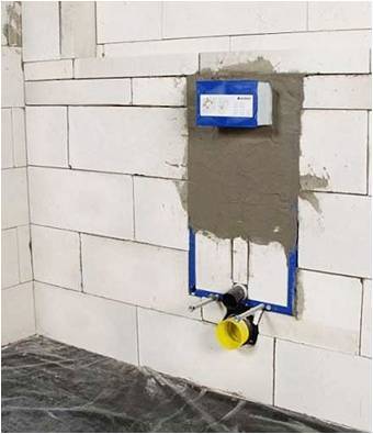 Fixation des toilettes à l'installation : instructions étape par étape