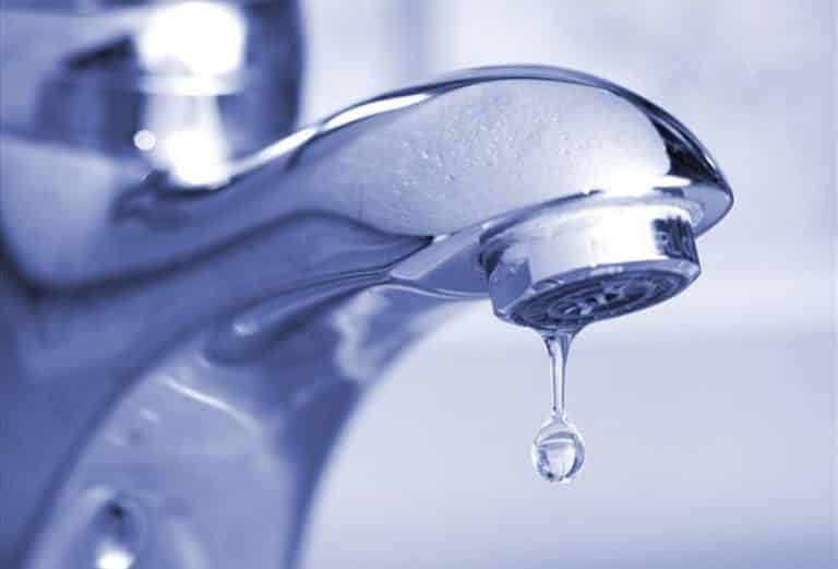 Comment réparer une boîte de robinet pour un mélangeur de vos propres mains: instructions simples