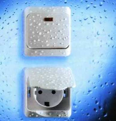 Hauteur d'installation des prises et interrupteurs : où et comment la placer correctement ?