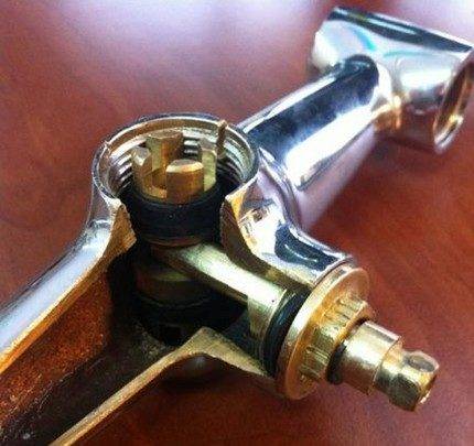 Réparation de mélangeur à faire soi-même: dysfonctionnements courants et comment les résoudre