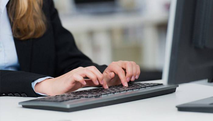 Comment transférer les relevés des compteurs d'électricité : un aperçu des meilleures façons de transférer des données sur la lumière