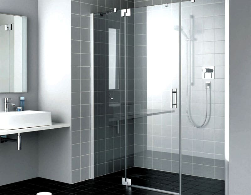 Verre pour cabine de douche : comment le choisir et l'installer soi-même