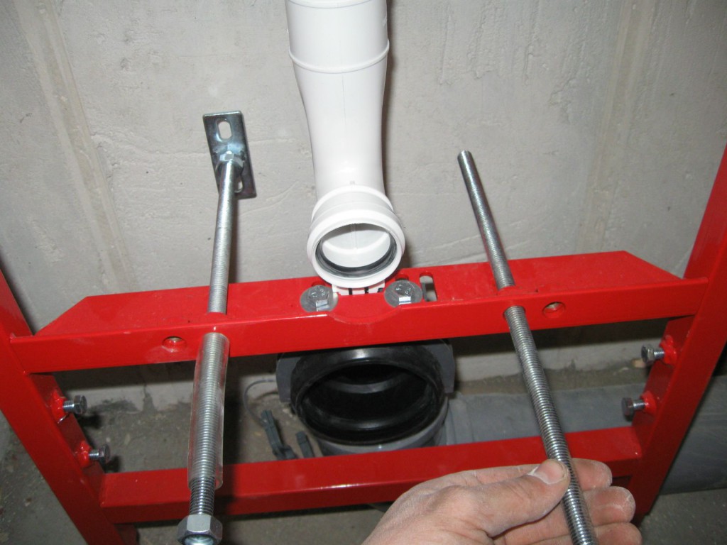 Pose d'un WC suspendu et sur pied avec pose : schéma de pose