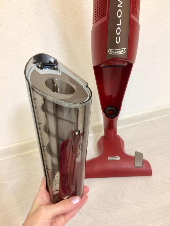 Aspirateur balai delonghi xlr18lm r : caractéristiques et spécifications