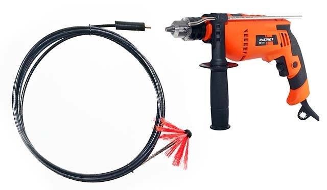 Comment ne pas s'enliser dans la graisse: on nettoie la hotte de ventilation et d'évacuation dans la cuisine