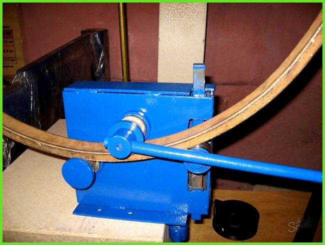 Méthodes de cintrage des tubes profilés : sur la machine et manuellement